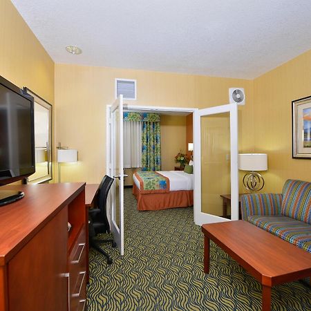 Best Western Plus Fresno Inn Zewnętrze zdjęcie