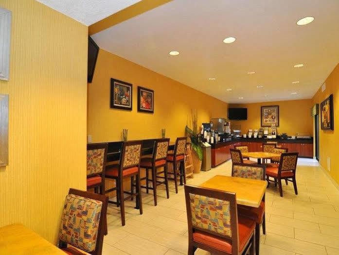 Best Western Plus Fresno Inn Zewnętrze zdjęcie